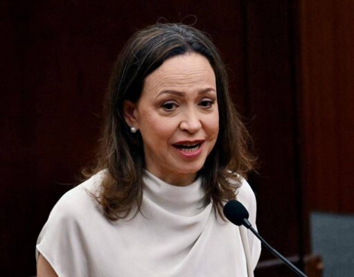 Venezuela, Machado torna in patria: “Sono qui”