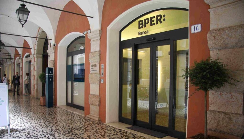 Bper promuove la cultura della sicurezza digitale, al via un ciclo di webinar per difendersi da frodi online