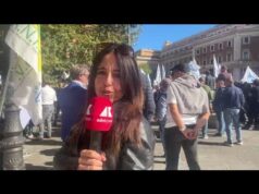 Caro carburante, a Roma protesta di taxi e Ncc sotto il ministero dei Trasporti – Videonews