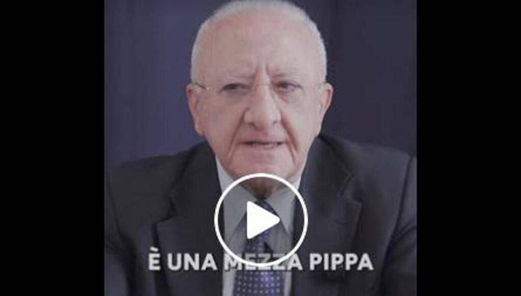 De Luca e la scarcerazione di Siher: “Siamo passati da Che Guevara a Youssef, emaciato con baffetti a coda di topo”
