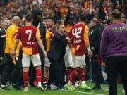 Galatasaray-Fenerbahçe, derby rovente: rissa nel finale e tensione alle stelle