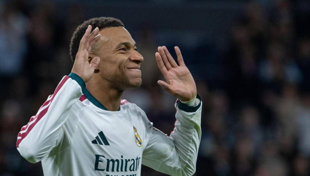 Il Real di Mourinho vince il Clasico, Barca battuto 2-1