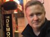 Kevin Bleyer, lo sceneggiatore di ‘The Daily Show’ morto a 54 anni in un incidente stradale