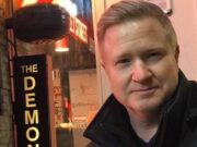 Kevin Bleyer, lo sceneggiatore di ‘The Daily Show’ morto a 54 anni in un incidente stradale