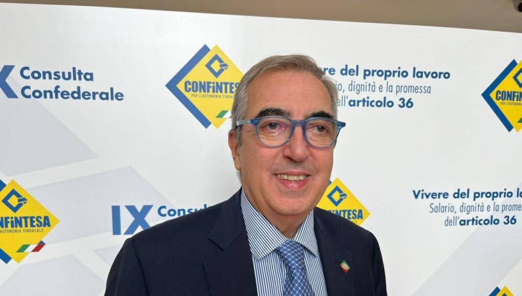 Lavoro, Gasparri (FI): “Politica deve ascoltare a 360 gradi le forze sociali”