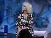 Luciana Littizzetto e la letterina a Che tempo che fa: “Chi rompe le vetrine ha rabbia e non ha futuro”