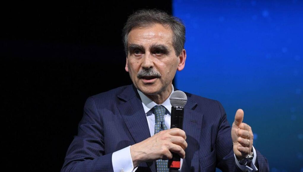 Mps, Lovaglio: “Sorpresi da cambio rotta Intesa Sp, era favorevole a fusione con Mediobanca”