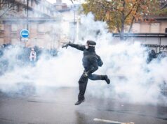 Nuove proteste oggi in Francia, l’allarme: “Manifestazioni ad alto rischio di violenza urbana”