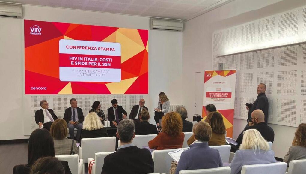 Report Hiv: “Se non si interviene spesa annuale per Hiv oltre i 2 miliardi entro il 2030”