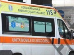 Roma, bimbo di un anno e mezzo muore soffocato da un pezzo di mela