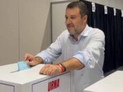 Salvini rieletto segretario della Lega con 465 voti: Garavaglia si ferma a 146