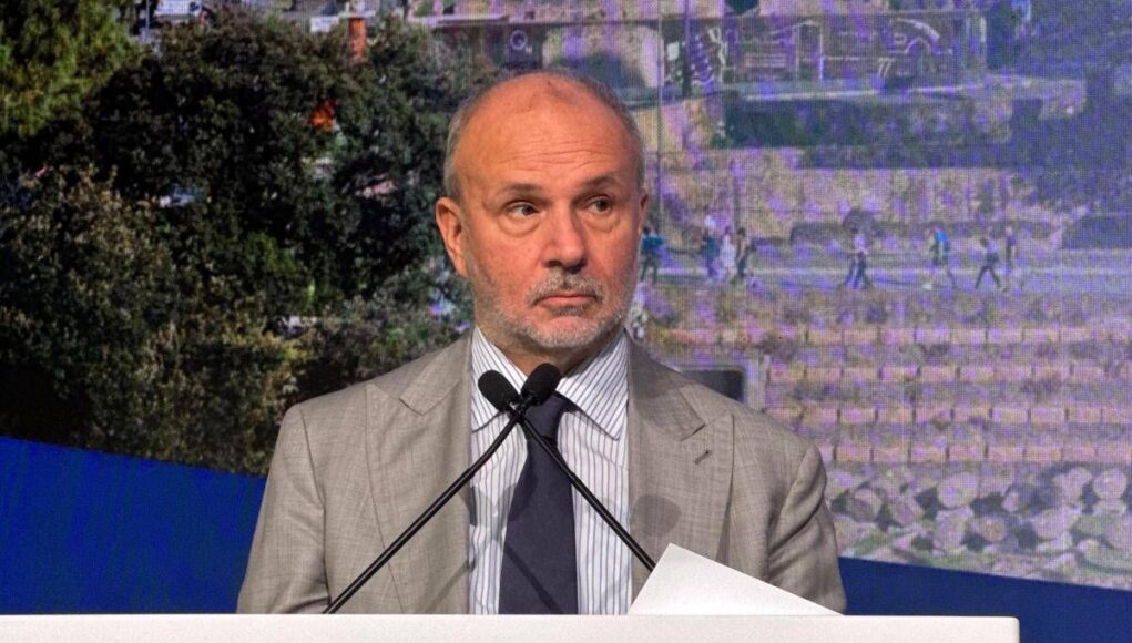 Schillaci al congresso Siso: “Oculista centrale nella tutela della salute a tutte le età”