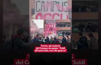 Torino, gli studenti del Campus occupato: “Soldi all’università, non alla guerra”